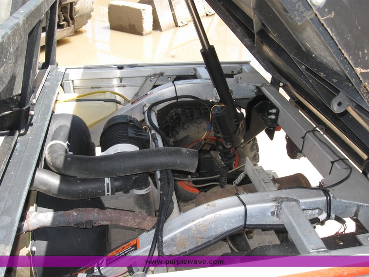 image for item 6704 2005 Bobcat 2200 Intellitrack utility vehicle