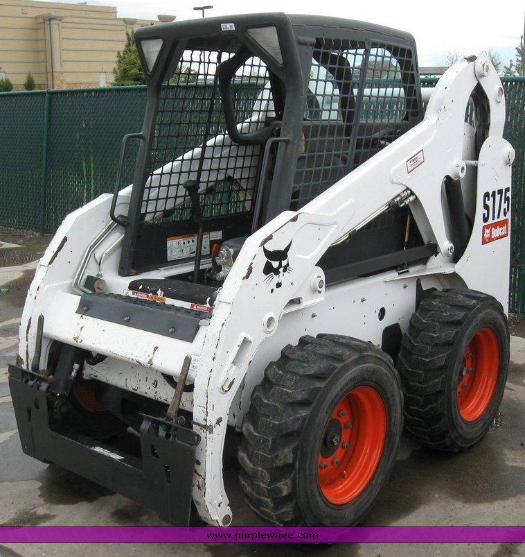 image for item 6708 2007 Bobcat S175 skid steer