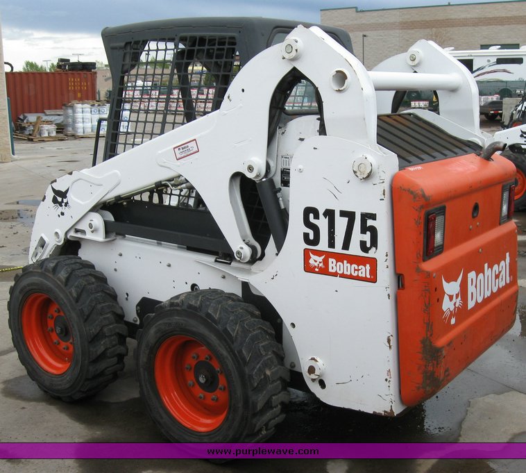 image for item 6708 2007 Bobcat S175 skid steer