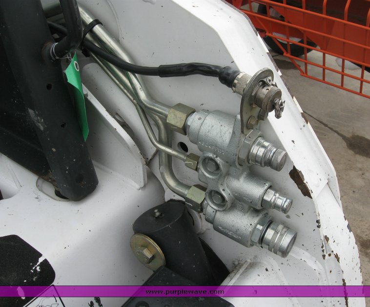 image for item 6708 2007 Bobcat S175 skid steer