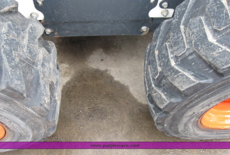 image for item 6708 2007 Bobcat S175 skid steer