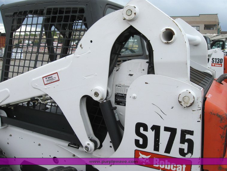 image for item 6708 2007 Bobcat S175 skid steer
