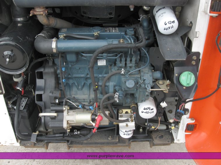 image for item 6709 Bobcat S150 skid steer