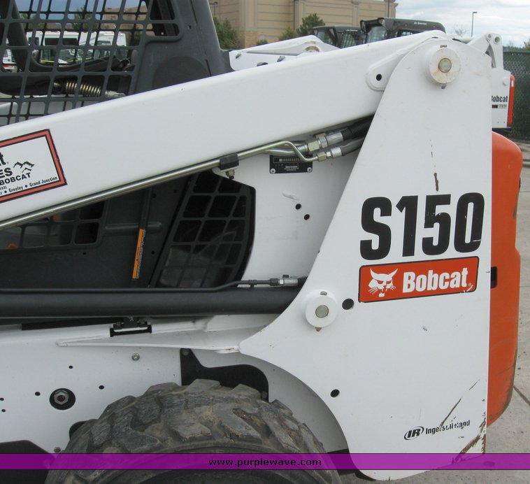 image for item 6709 Bobcat S150 skid steer