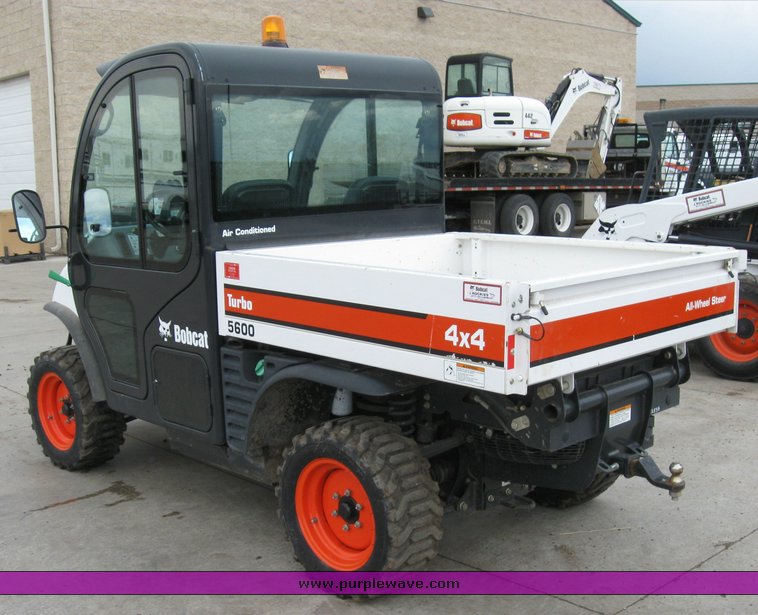 image for item 6710 2008 Bobcat 5600 toolcat