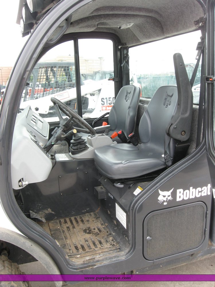image for item 6710 2008 Bobcat 5600 toolcat