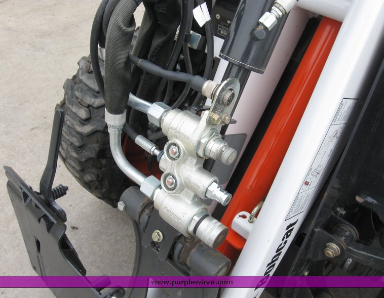 image for item 6710 2008 Bobcat 5600 toolcat