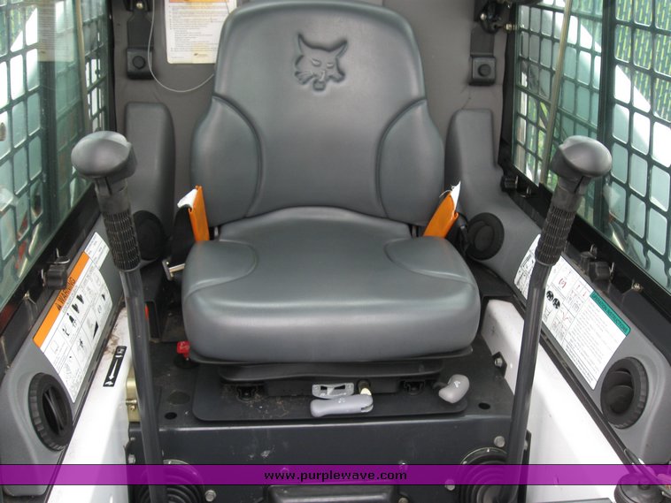 image for item 6711 2007 Bobcat S130 skid steer