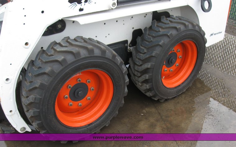 image for item 6711 2007 Bobcat S130 skid steer