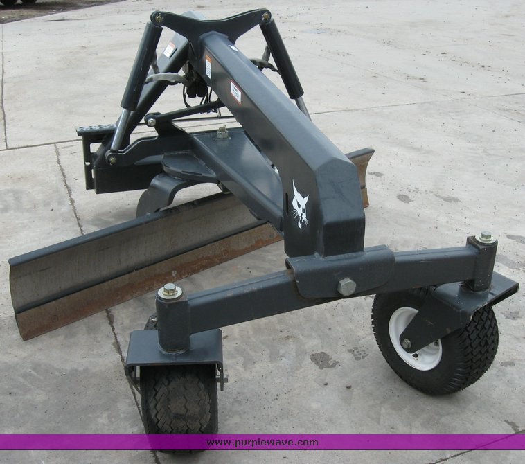 image for item 6712 Bobcat 7' grader attachment