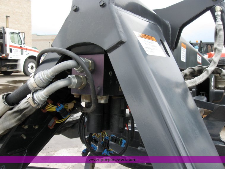 image for item 6712 Bobcat 7' grader attachment