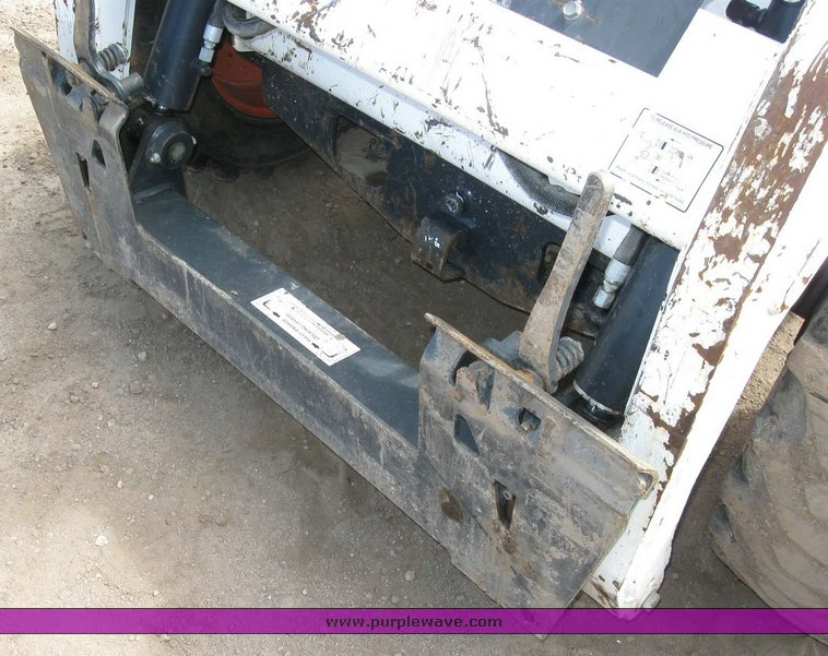 image for item 6729 2007 Bobcat S185 skid steer