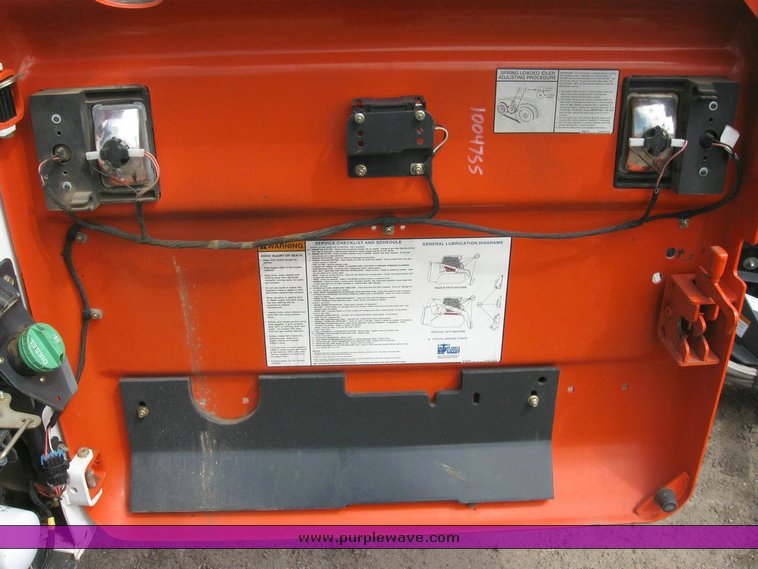 image for item 6729 2007 Bobcat S185 skid steer