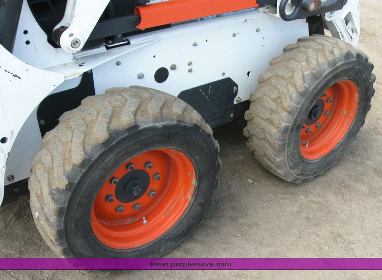 image for item 6729 2007 Bobcat S185 skid steer