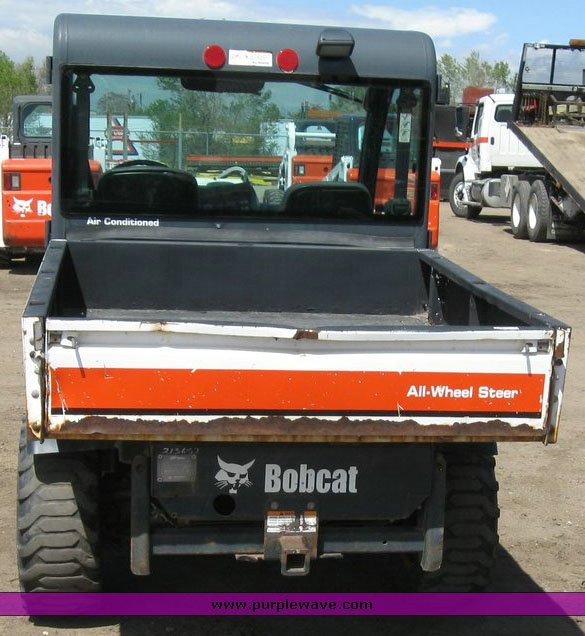 image for item 6730 2002 Bobcat 5600 toolcat