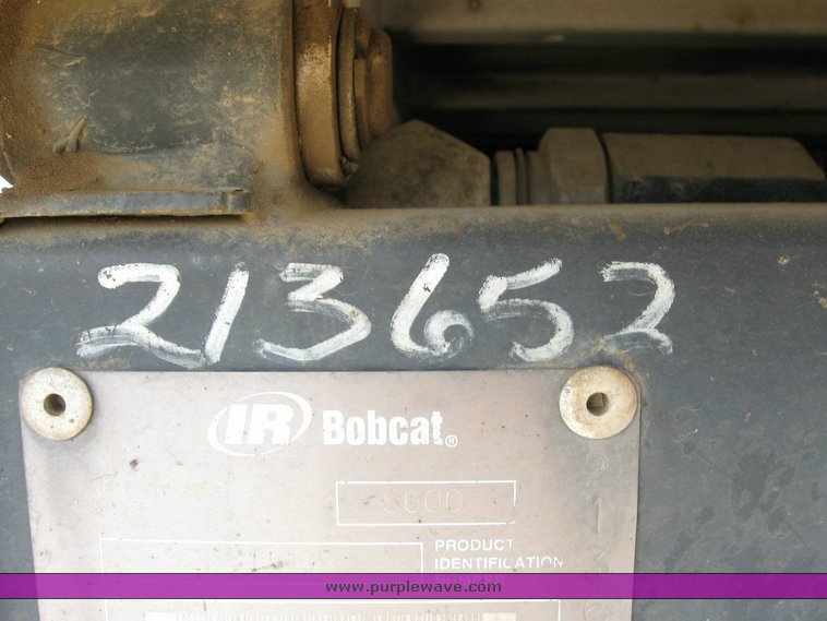 image for item 6730 2002 Bobcat 5600 toolcat