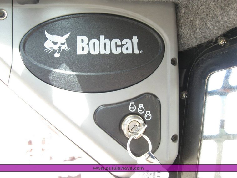 image for item 6731 2008 Bobcat S100 skid steer