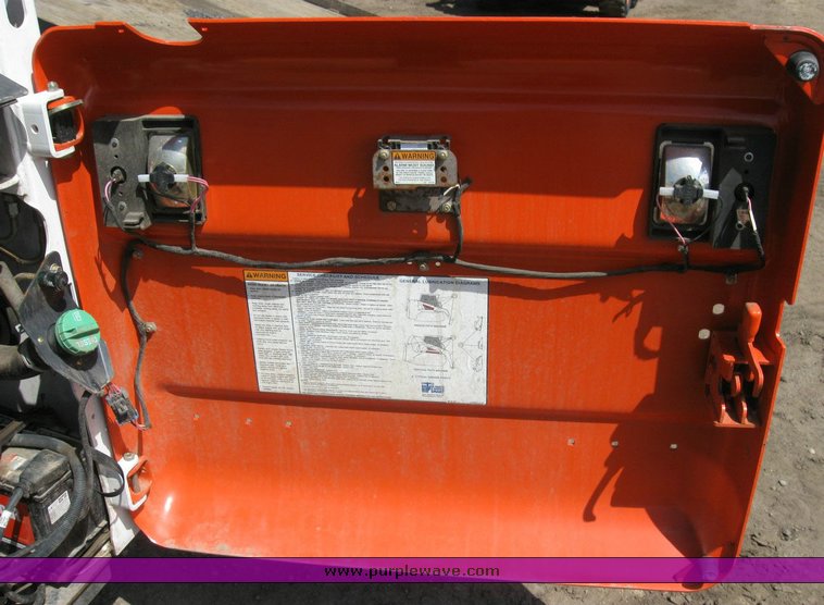 image for item 6731 2008 Bobcat S100 skid steer