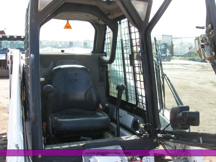 image for item 6732 2008 Bobcat S130 skid steer