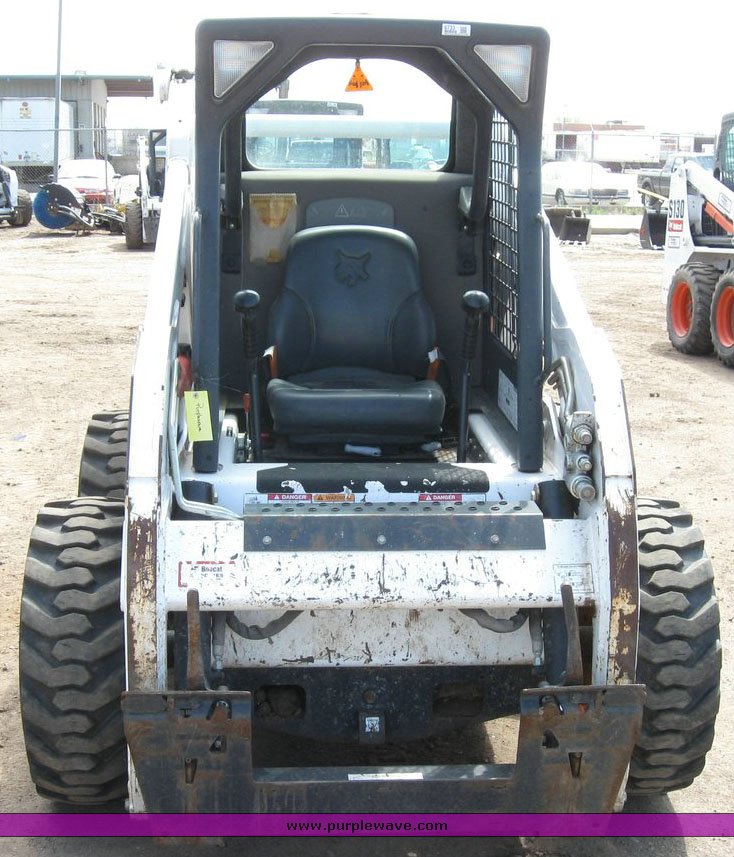 image for item 6733 2007 Bobcat S175 skid steer