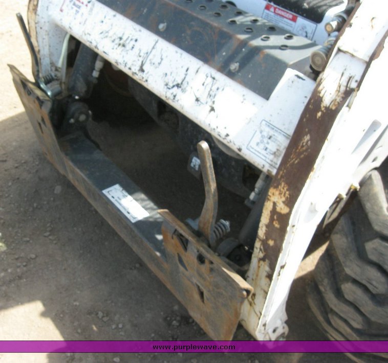 image for item 6733 2007 Bobcat S175 skid steer