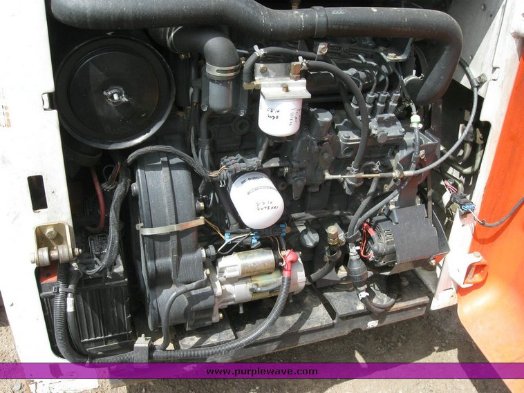 image for item 6734 2007 Bobcat S220 skid steer