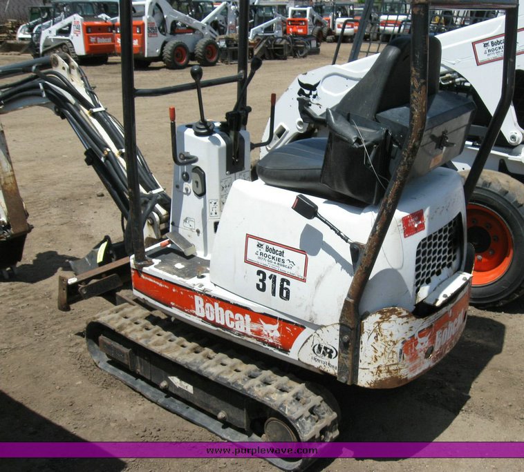 image for item 6747 2003 Bobcat 316 mini excavator
