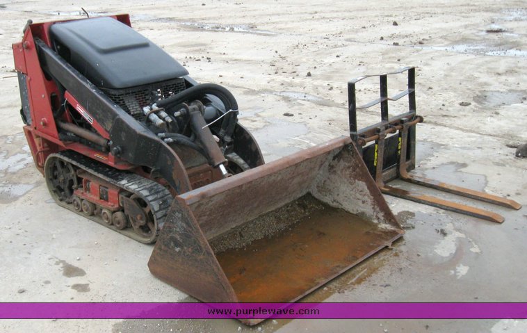 image for item 7241 Toro 22306 mini track loader