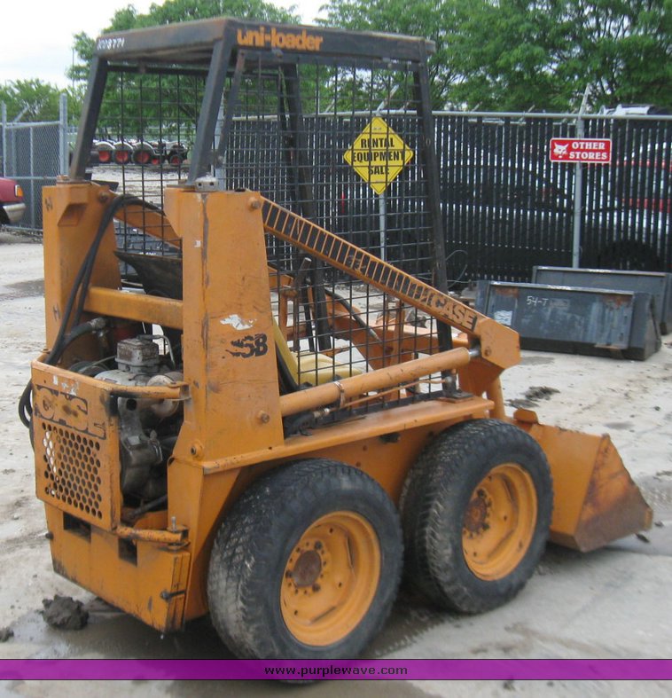 image for item 7242 Case 1816B uniloader