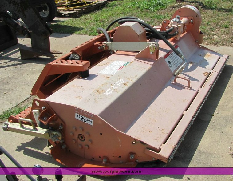 image for item 8004 2007 79" flail mower