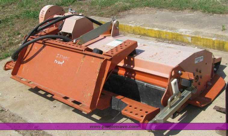 image for item 8004 2007 79" flail mower