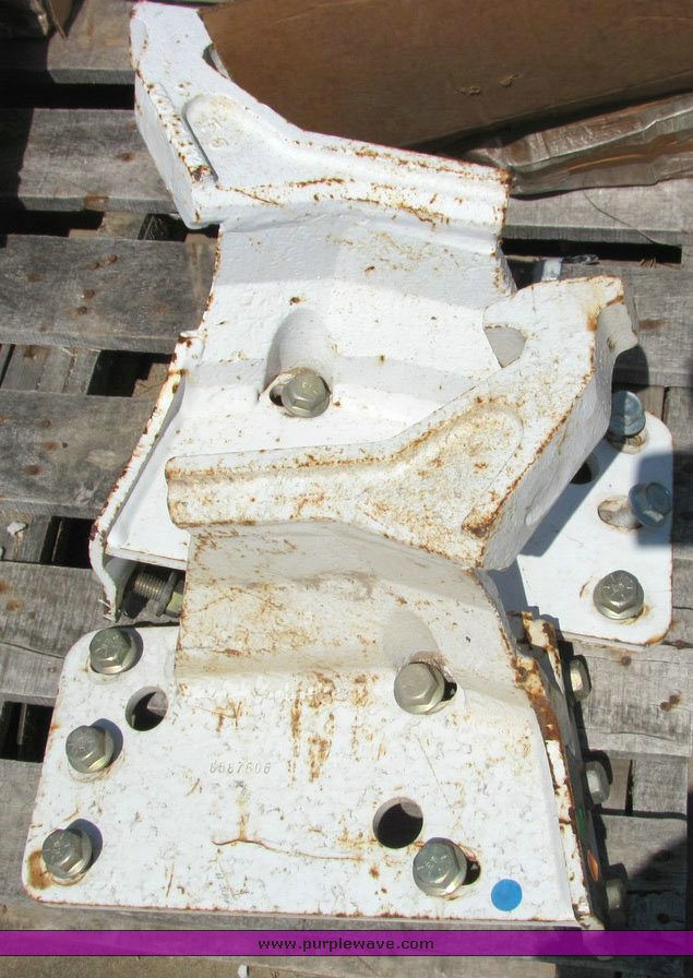 Bobcat backhoe mtg kit in Fort Worth, TX Item 8048 sold Purple Wave