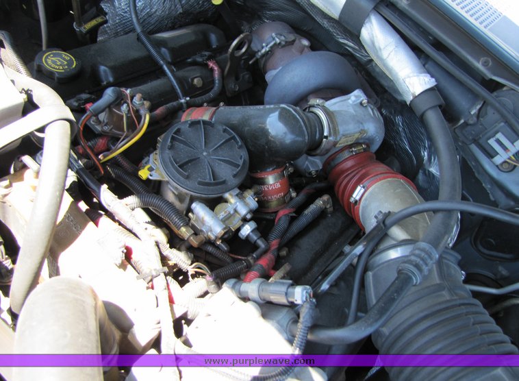 image for item 3193 1997 Ford Super Duty cab and chassis