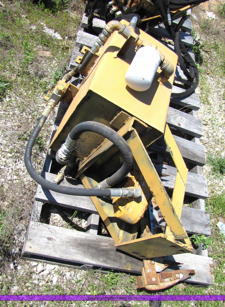 image for item 3195 6' side mount boom mower
