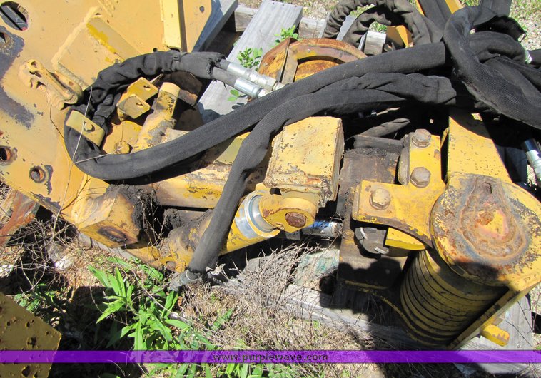 image for item 3195 6' side mount boom mower