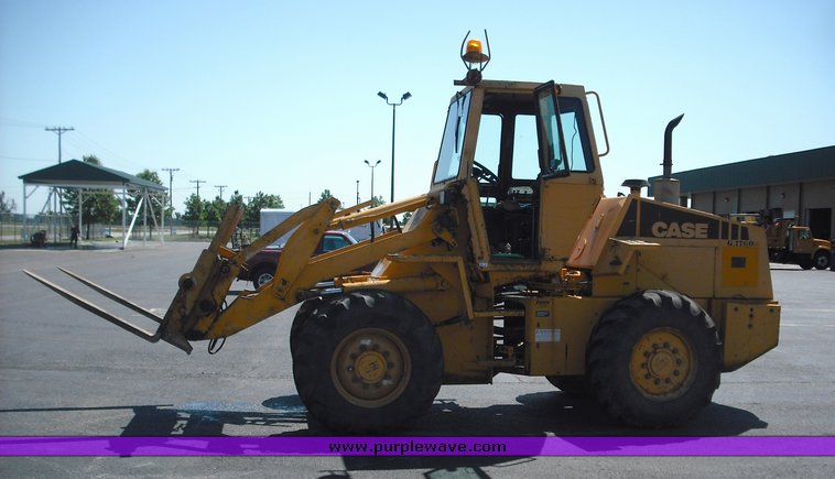 image for item 3481 1991 Case W14-C wheel loader