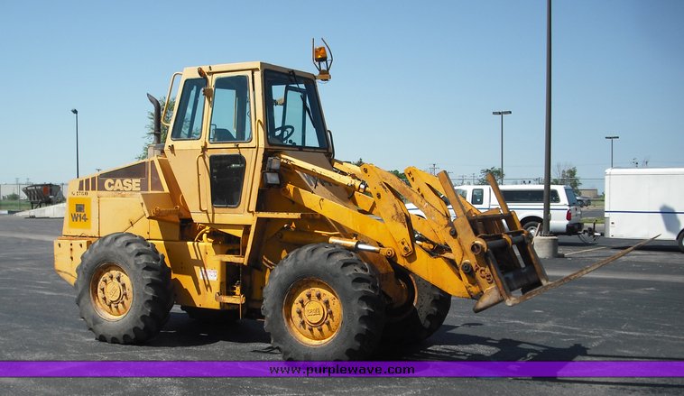 image for item 3481 1991 Case W14-C wheel loader