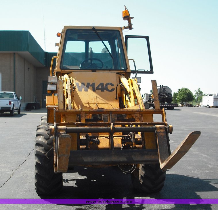 image for item 3481 1991 Case W14-C wheel loader