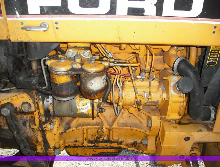 image for item 3484 1994 Ford 3930 tractor