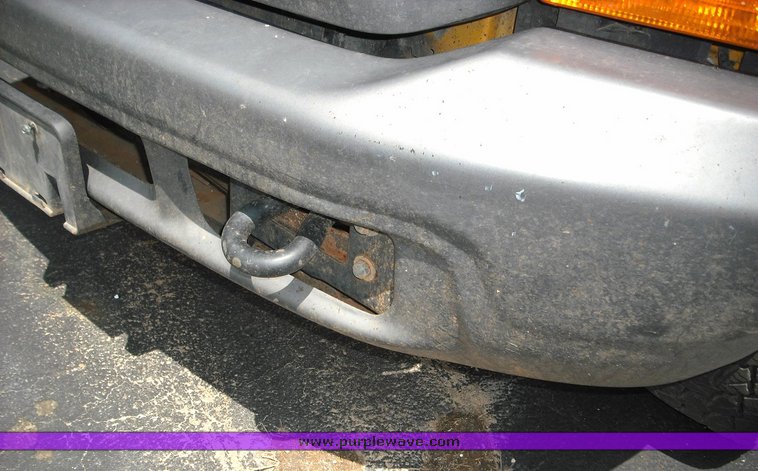 image for item 3487 2000 Ford F350 Super Duty crew cab pickup