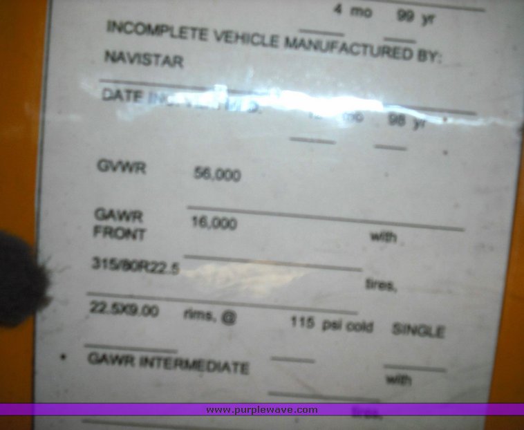 image for item 3489 1999 International 4900 6x4 XHD dump truck