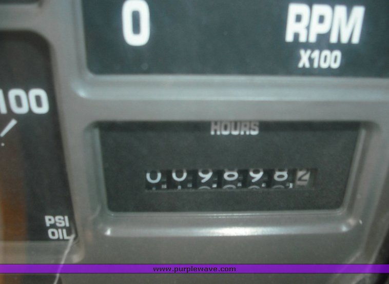 image for item 3489 1999 International 4900 6x4 XHD dump truck