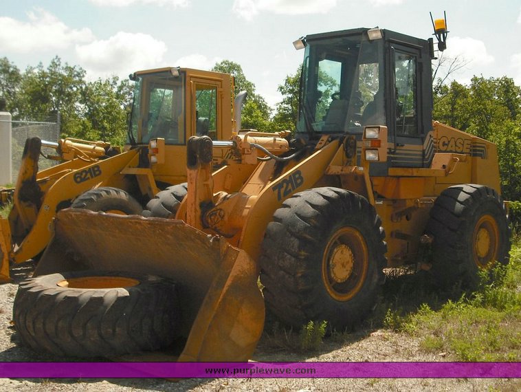 image for item 3492 1996 Case 721B wheel loader