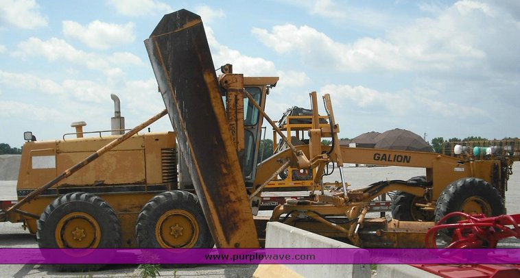 image for item 3494 1995 Galion 850B motor grader XHD