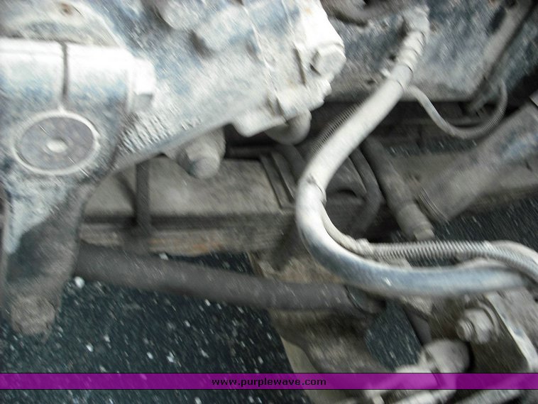 image for item 3495 2000 International Series 4900 4x2 dump truck