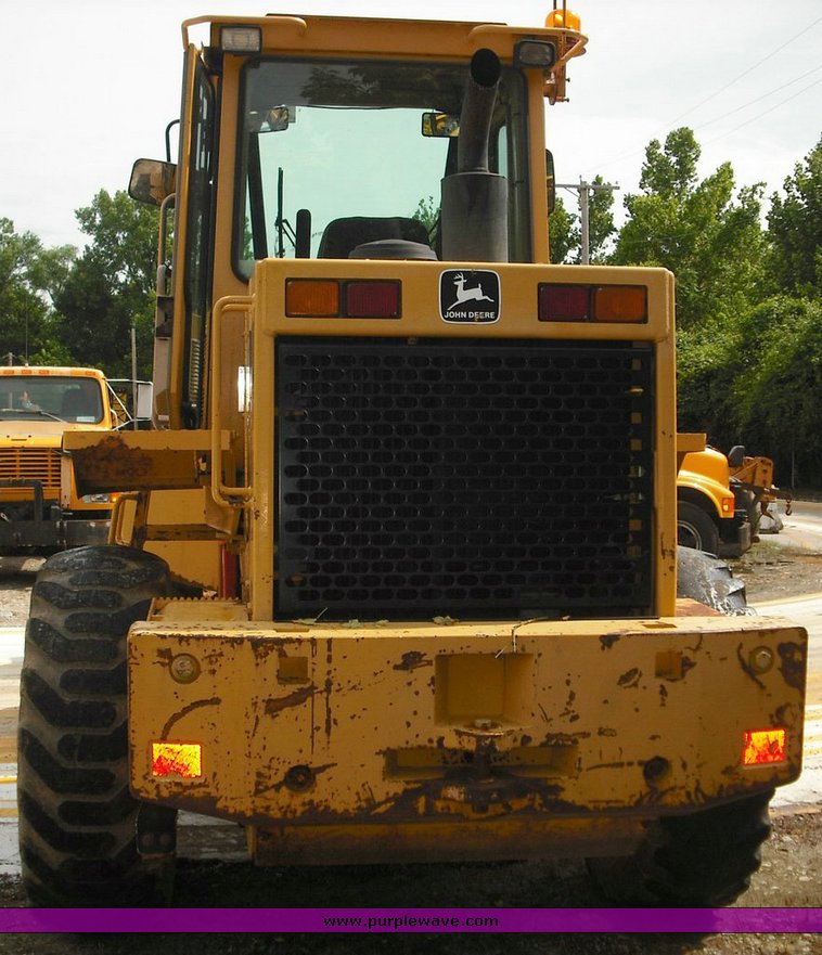 image for item 3497 1995 John Deere 544G wheel loader