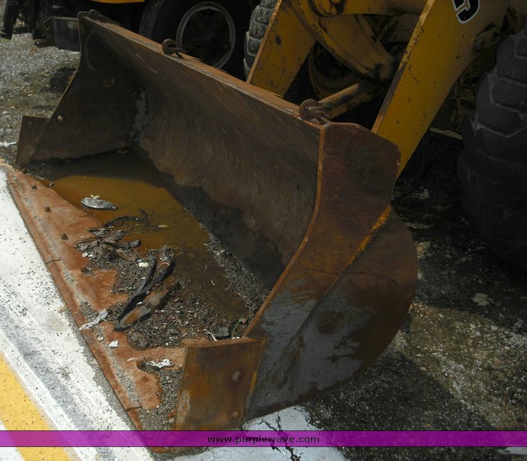 image for item 3497 1995 John Deere 544G wheel loader