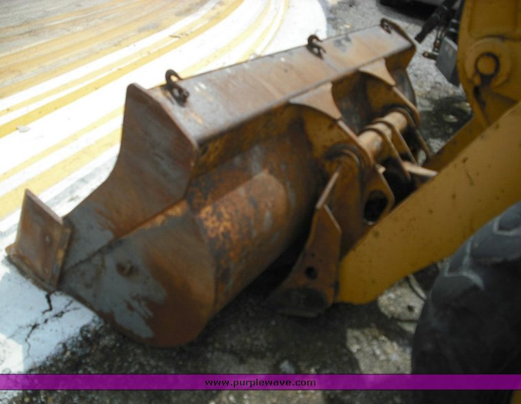 image for item 3497 1995 John Deere 544G wheel loader