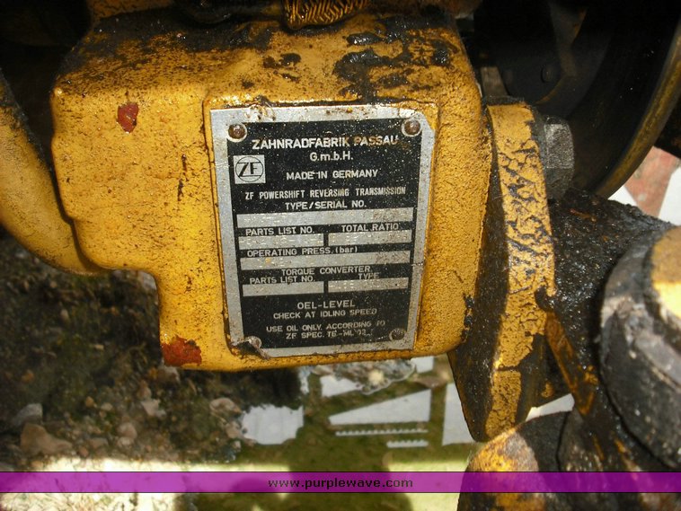 image for item 3497 1995 John Deere 544G wheel loader