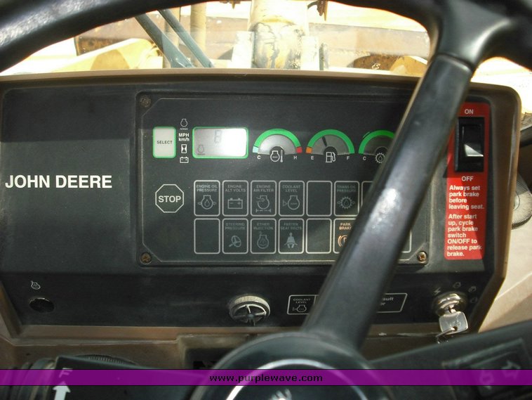 image for item 3497 1995 John Deere 544G wheel loader